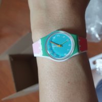 review of Swatch 여성용 디지털 쿼츠 시계 실리콘 팔찌 LB170E