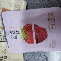 review of 후디스 동결건조 과일칩(순사과/순딸기/순배)