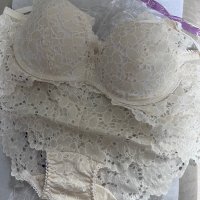 review of [라라누] Muse Ultra-Volume Bra Set(Black)