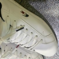 review of 라코스테 LACOSTE 그레쥬에이트 TRI 1 - 739SMA0027-407