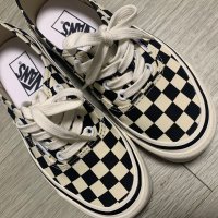 review of 반스 VANS AUTHENTIC 44 DX