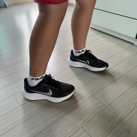 review of NIKE 줌 윈플로8 우먼스 - CW3421-005