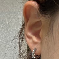 review of Hei nacre heart earring
