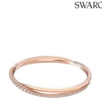 review of Swarovski 스와로브스키 Twist 팔찌 로즈 톤 플레이팅 381650