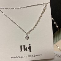 review of HEI 헤이 snowman cubic earring