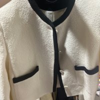 review of 틸아이다이 6차 Laura tweed jacket