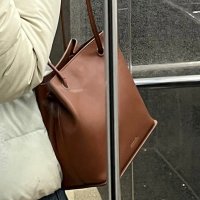 review of 르아보네 Tautou bag_cream