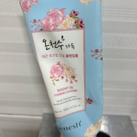 review of 에네스티 온천수 가득 촉촉 알로에 앤 허니 클렌징폼 140ml