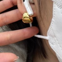 review of HEI Hei 천우희 simple ball earring
