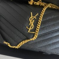 review of [YSL] 생로랑 23F/W 마틀라세 루 카메라백 미니 블랙/실버 612579 1GF02 1000