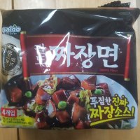 review of 팔도 틈새라면 매운짜장 200g