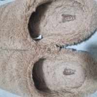 review of UGG 어그 플러프 예 GS 여성 털 샌들