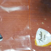 review of Fender 일렉트릭 Player Plus Stratocaster Pau Ferro Fingerboard Opal Spark