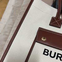 review of BURBERRY 버버리 프레야 투톤 캔버스 레더 미니 토트백 80557491