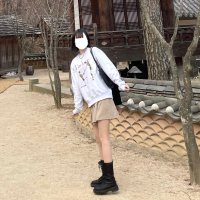 review of 로켓런치 여성용 R PIN TUCK 팬츠  M  IVORY