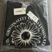 review of FILLUMINATE 오버핏 서프 도지 티셔츠화이트 Overfit Surf Doggy TShirtWhite FILLUMINATE M