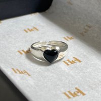 review of 밀튼스텔리 [비투비프니엘 착용] Halcyon blue Crystal Beads Ring