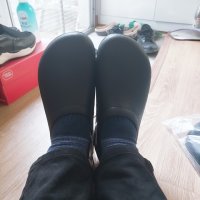 review of Crocs 크록스 여성용 LiteRide 스트레치 샌들 비치