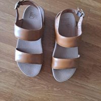 review of [현대백화점 중동점][FITFLOP][루루백스트랩샌들] 22 S/S 카멜 레더 여성 FFSO2E103W1