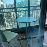 review of 실버엣지테이블 인테리어 디저트 커피 포인트 디자인 원룸 카페 테이블