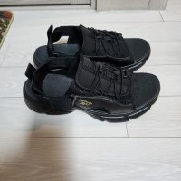 review of REEBOK 하이페리엄 슬라이드 - 블랙 / IG5915