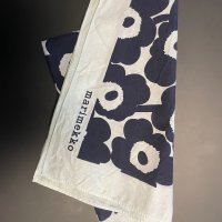 review of Marimekko 마리메꼬 LAUHTUA KONKELO 스카프 white/brown