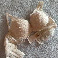 review of [라라누] Selene Ultra-Volume Bra Set