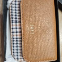 review of 닥스 악세서리 남성 22FW populet 로고장식 소가죽 카드지갑 WBHO2F725BK