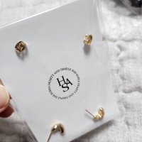 review of [헤즈] HS025 TOUxHAS blue gem earrings  Q4ZHS025 HS025