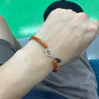 review of 피오레 flower toggle bracelet