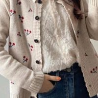 review of 미우미우 Lambswool cardigan  Red