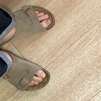 review of 버켄스탁 남성 슬리퍼 샌들 애리조나 Soft Footbed - Suede 남여공용 - Taupe 341824