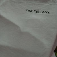 review of Calvin Klein Jeans 남성 레귤러핏 기본 로고 반팔 티셔츠 J323261