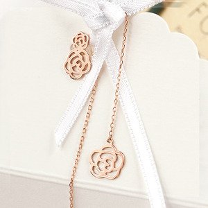 14k/18k 언발 로즈가든 귀걸이