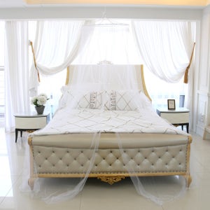 수지씨앤엘 공주 캐노피 모기장 화이트