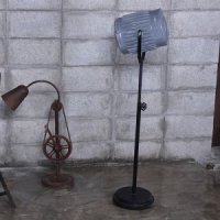 Industrial Floor lamp 가구 수납가구 수납장 수납장 빈티지가구