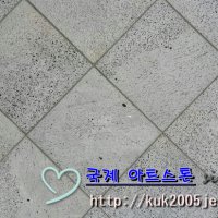 다용도 현무암 판재(600x600x30T) 1파레트 60장,21.6m2,중량 약1.6톤 배송비 별도 - 화산석 구들장 디딤돌 판석 바닥재 내외벽용