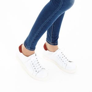 광고 메인 이미지