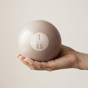 이고진 소프트 토닝볼 1kg 필라테스 웨이트볼 스트레칭 홈트 다이어트 가정용 클럽용