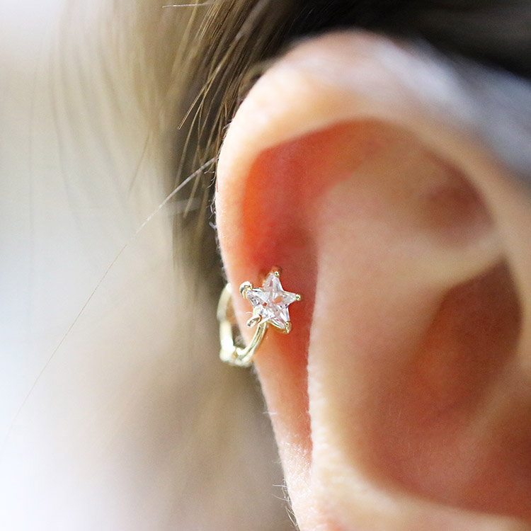 <b><p>10K 14K Cubic Ring pierc, One touch earrs</p></b><b><p>10K 14K キュービック リングピアス、 ワンタッチ 耳介</p></b><br /><br /><p align='center'>