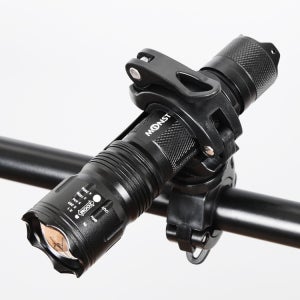 몬스터라이트 퀀텀 거치대 세트 LED 자전거라이트 전조등 전동킥보드 후레쉬 손전등 ML2400QT