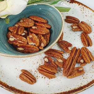 미웰 생 피칸 반태 수입 500g