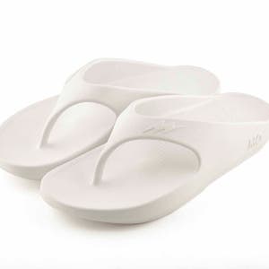 [모스포츠] MO FLIPFLOP WHITE (모 플리플랍 화이트)