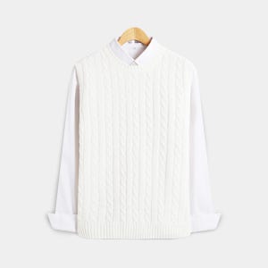 심플 꽈배기 라운드넥 니트조끼 (DO028)