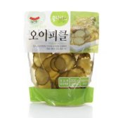 오이피클 슬라이스