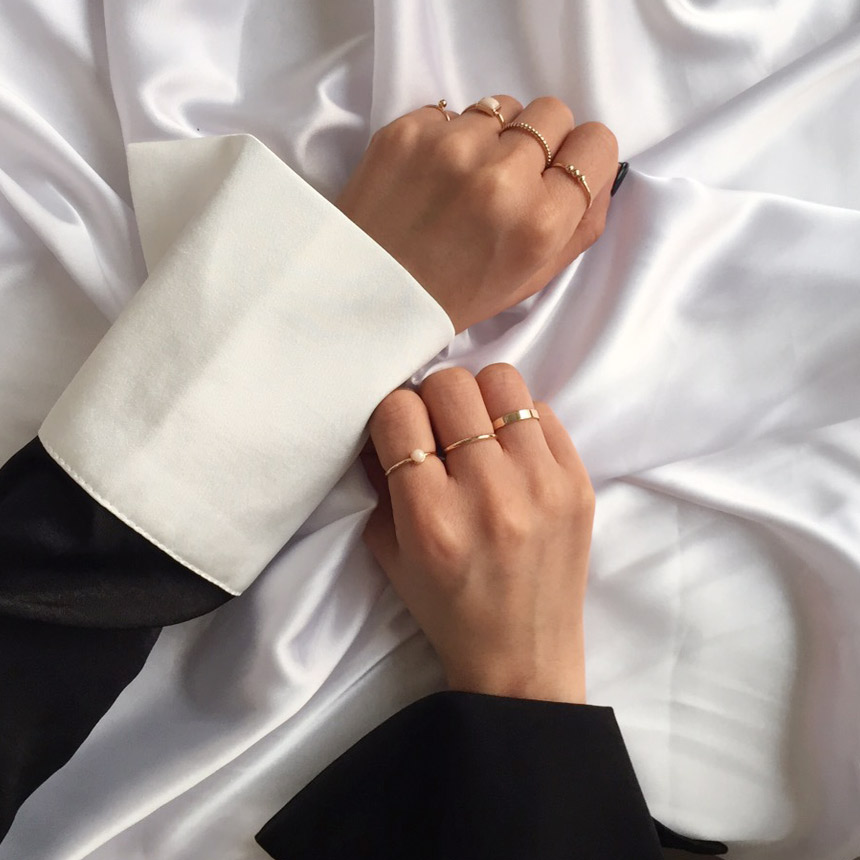 <b><p>Evry ring set Feme otional mood Unique Its</p></b><b><p>エブリ リング セット フェミニンな感性ムード ユニークなアイテム 20代の女性</p></b><br /><br /><p align='center'>