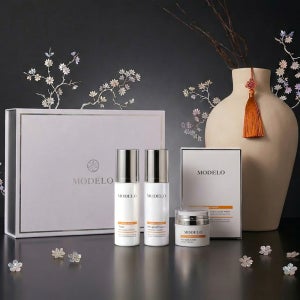 모델로 더마 화이트 안티에이징 4종 선물세트