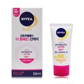 니베아 선 프로텍트 앤 화이트 페이스 선블록 화이트 크림 50ml (SPF50+)