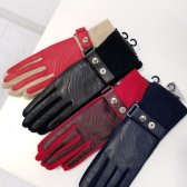 비비안웨스트우드 빅로고 벨트 장갑 belt gloves