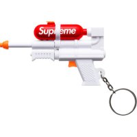 슈프림 슈퍼 소커 50 워터 블라스터 키체인 Supreme Super Soaker 50 Water Blaster Keychain 19SS